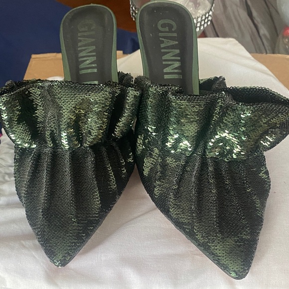Gianni Bini Sparkling Green Sequin Mules - Picture 4 of 6